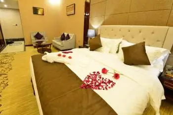 Holiday Khaleej Hotel Main image
