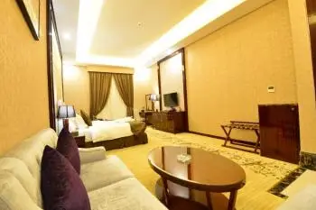 Holiday Khaleej Hotel 7